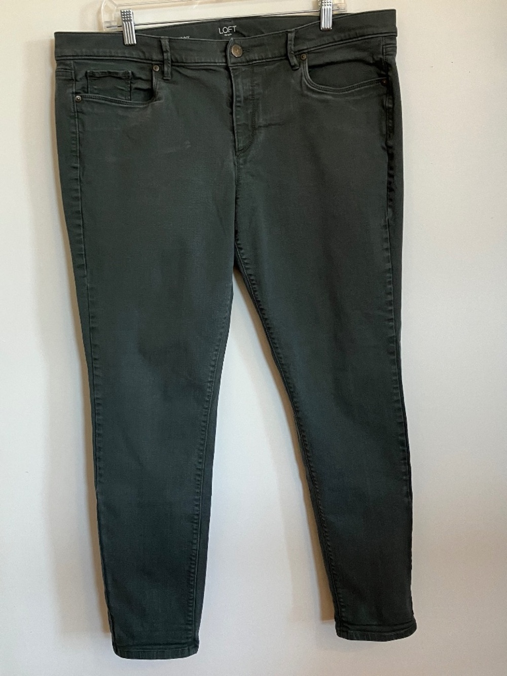 Loft Modern Skinny green jeans